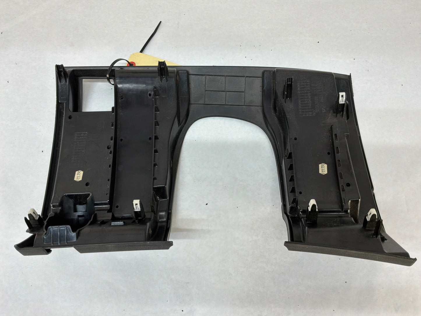 2008 Pontiac G8 GT LH Driver Knee Bolster Lower Dash Column Cover Trim Panel OEM