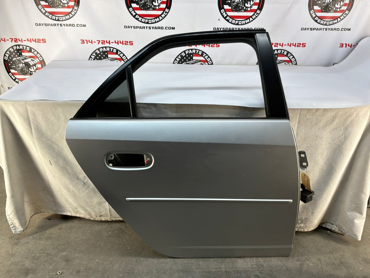 2006 Cadillac CTS-V RH Passenger Exterior Rear Door OEM Silver