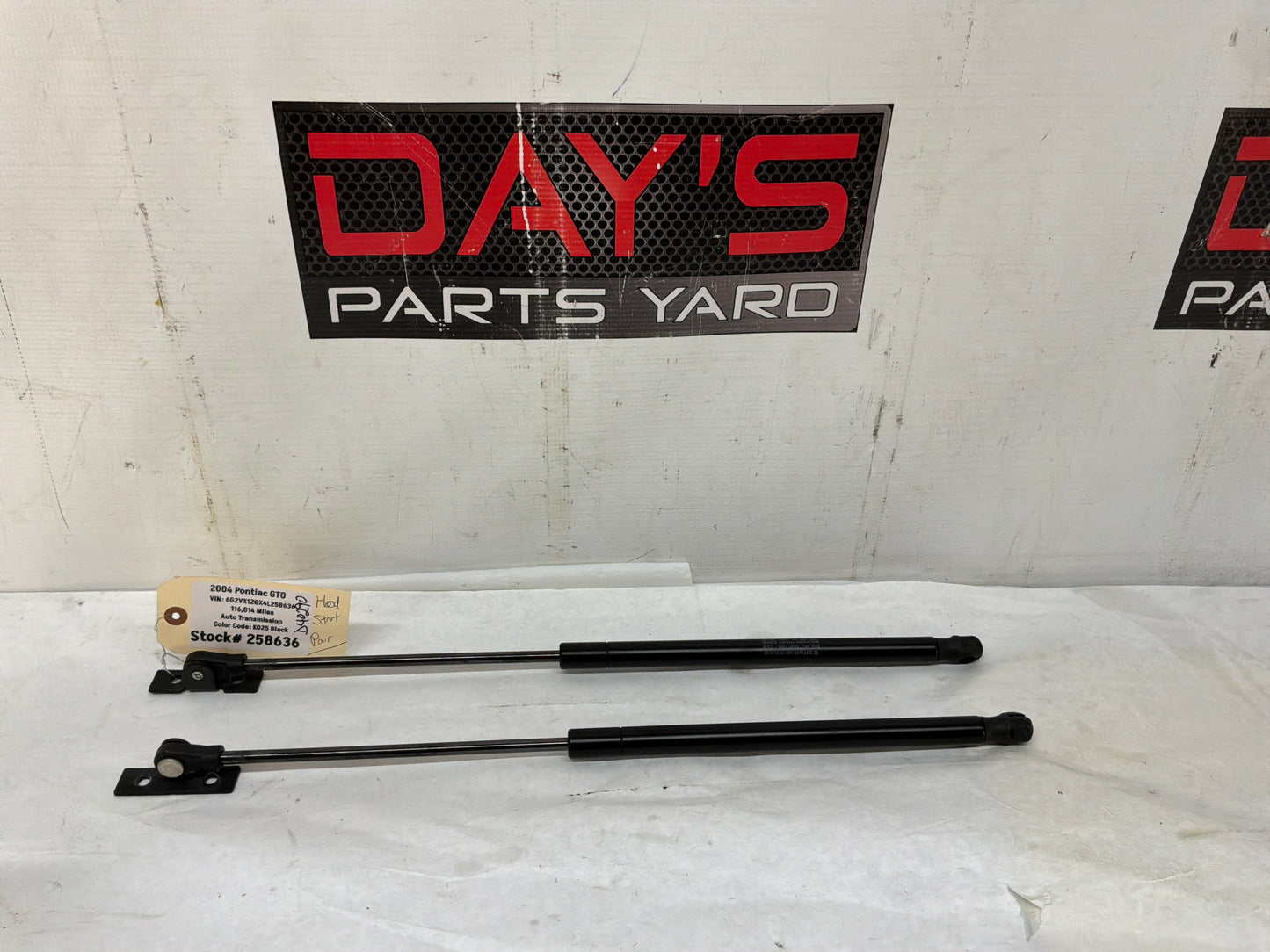 2006 Pontiac GTO Hood Gas Lift Support Struts Shocks OEM