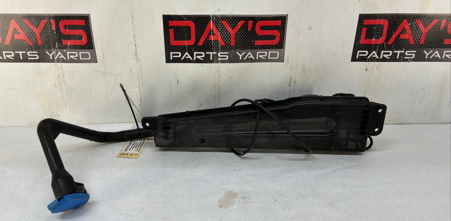 2008 Pontiac G8 GT Windshield Washer Reservoir Overflow Tank Bottle OEM