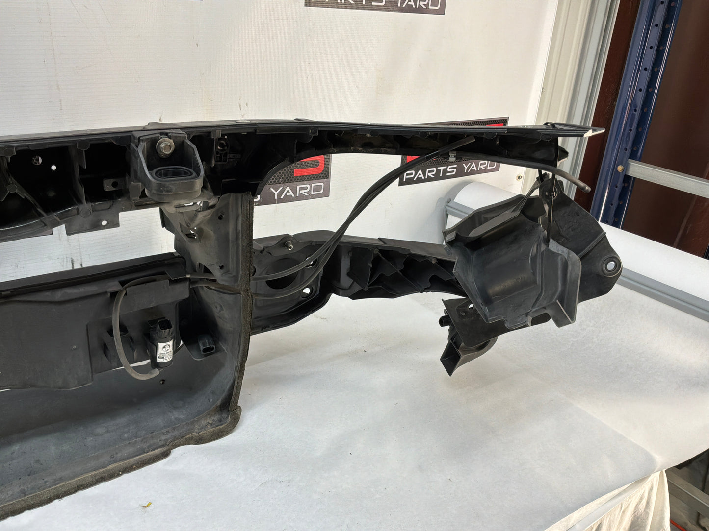 Radiator core support - Day's Parts Yard