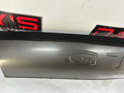 Front bumper - Day's Parts Yard