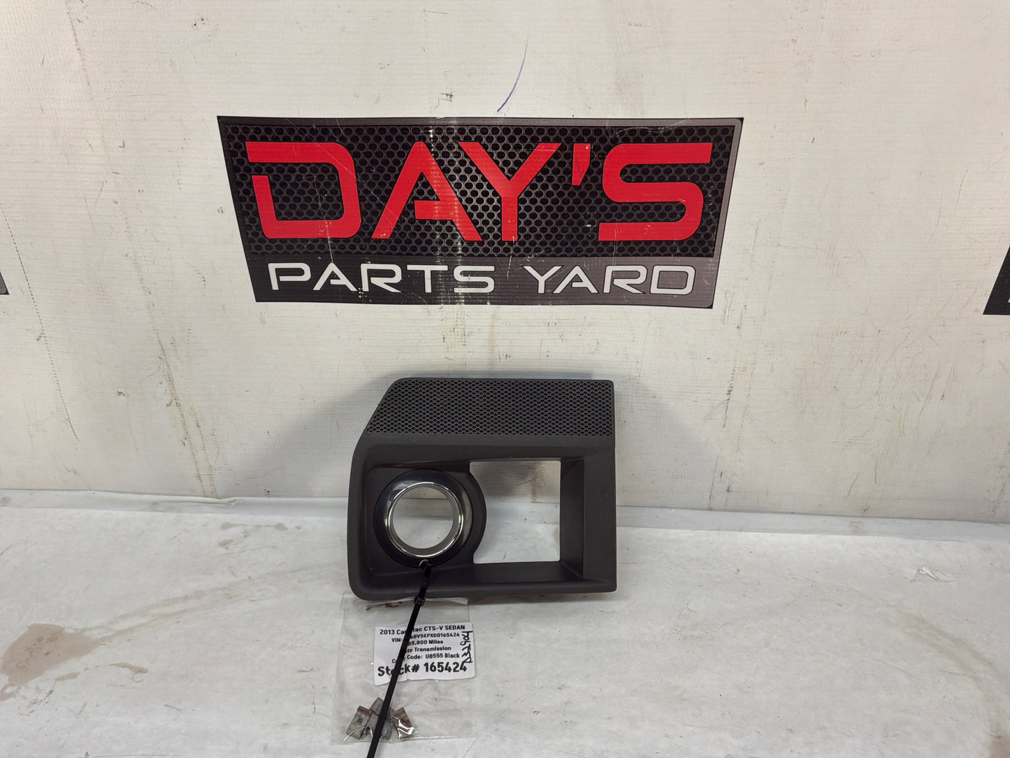 Bezel - Day's Parts Yard