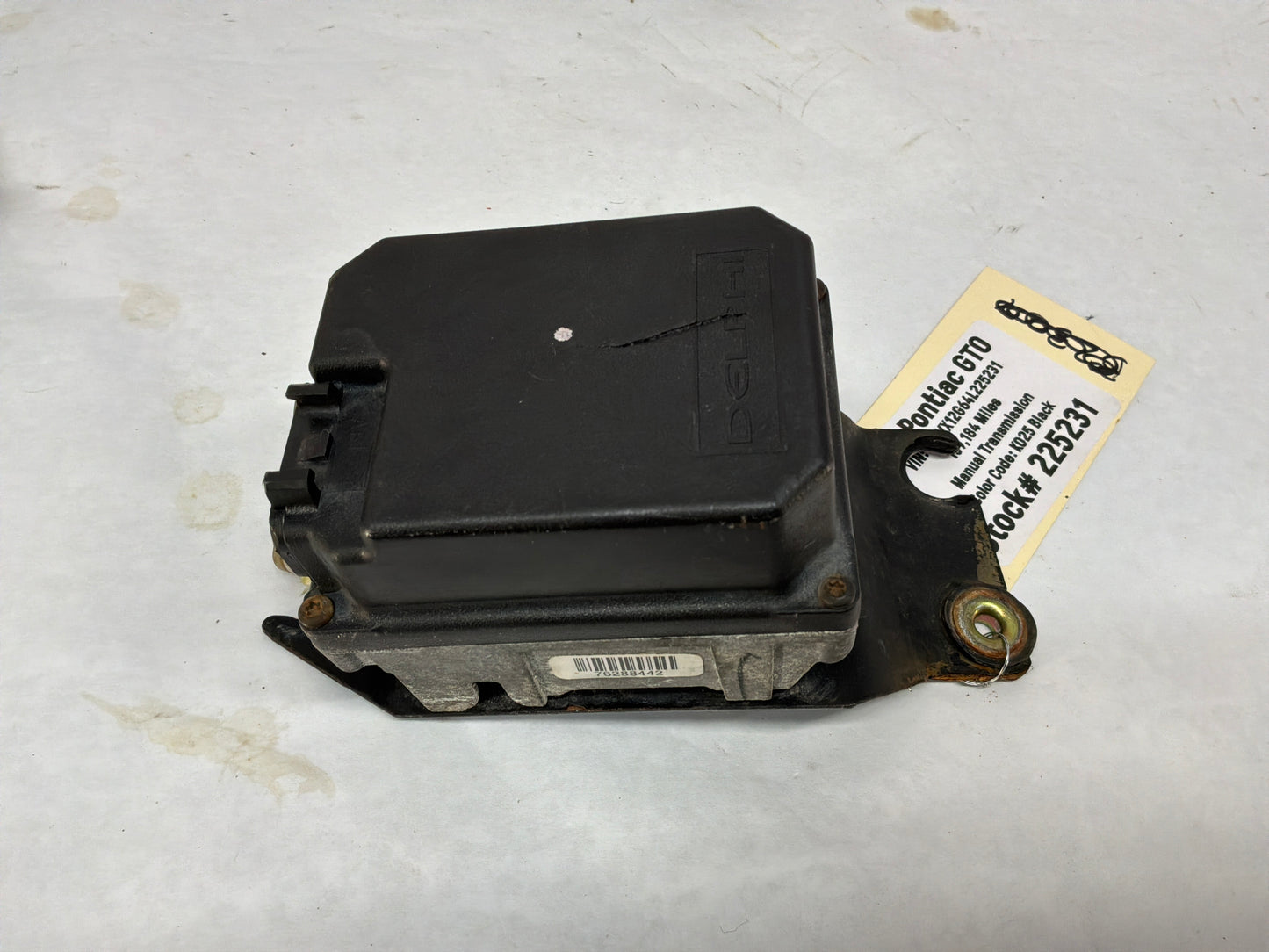 2004 Pontiac GTO Cruise Control Module w/ Servo Assembly OEM
