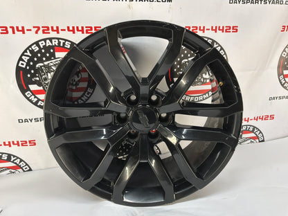 2018 Chevy Suburban LT Wheel 22x9 OEM