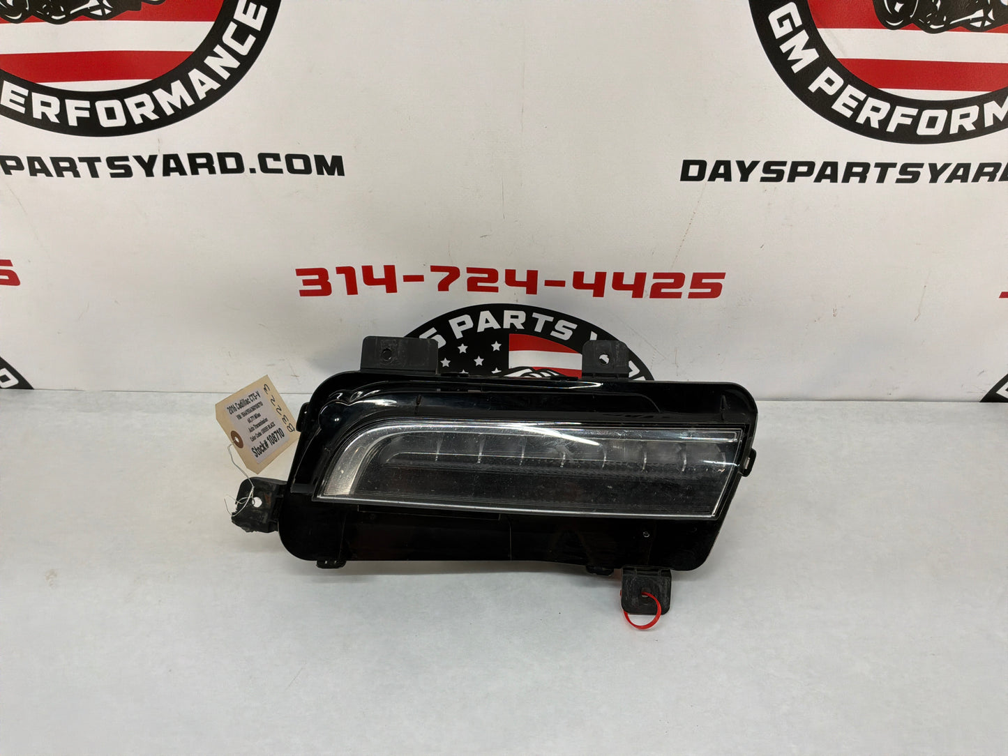 2016 Cadillac CTS-V RH Passenger Daytime Running Parking & Signal Light OEM