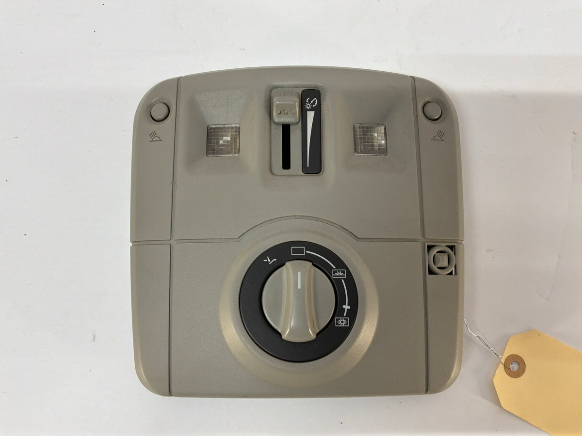 2006 Cadillac CTS-V Overhead Console Dome Light w/ Sunroof OEM