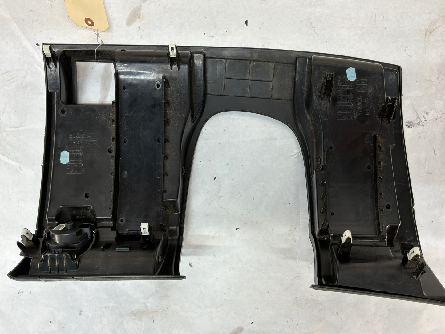 2008 Pontiac G8 GT LH Driver Knee Bolster Lower Dash Column Cover Trim Panel OEM