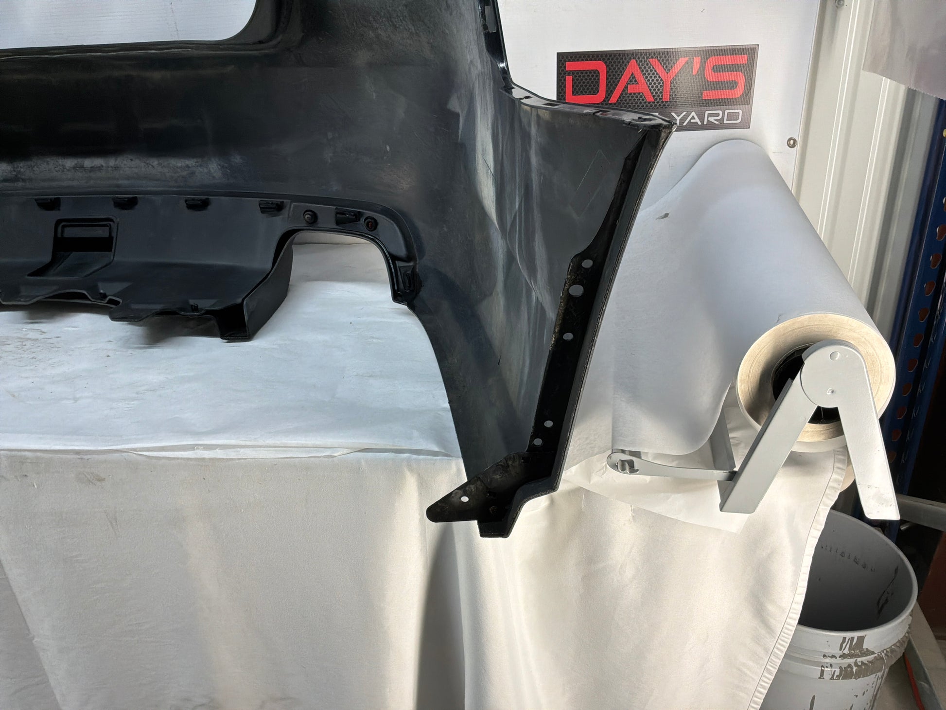 Rear bumper - Day's Parts Yard