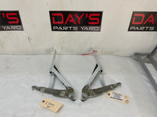 Trunk hinges - Day's Parts Yard