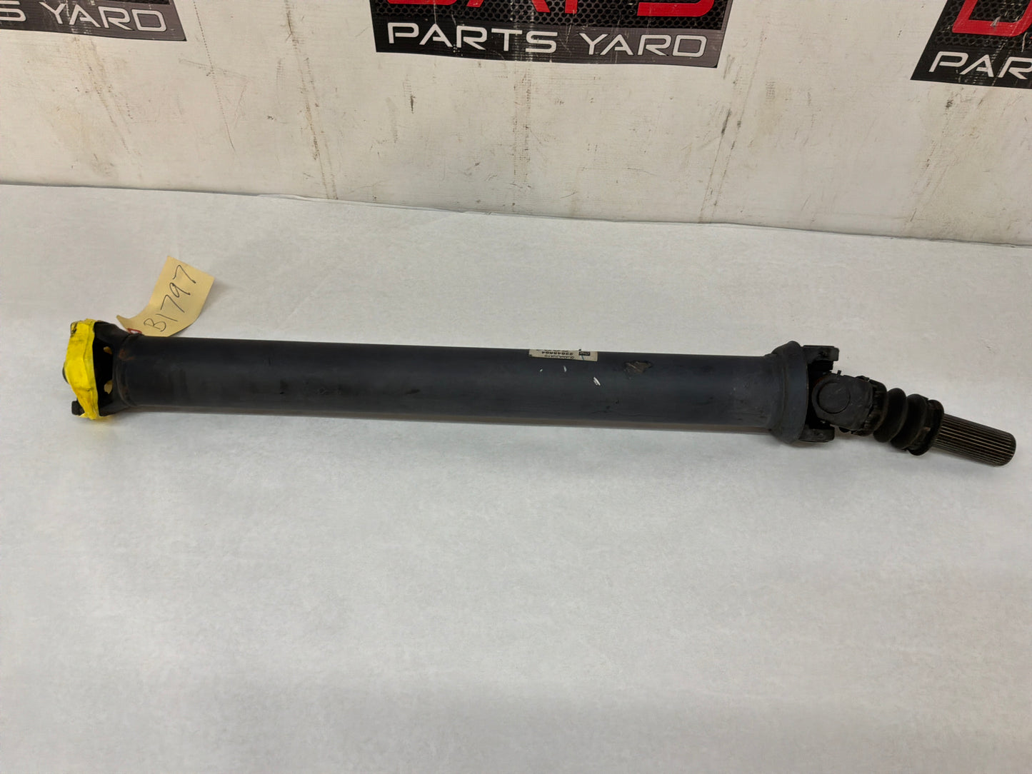 2012 Chevy Avalanche Front Drive Prop Shaft Driveshaft Assembly OEM