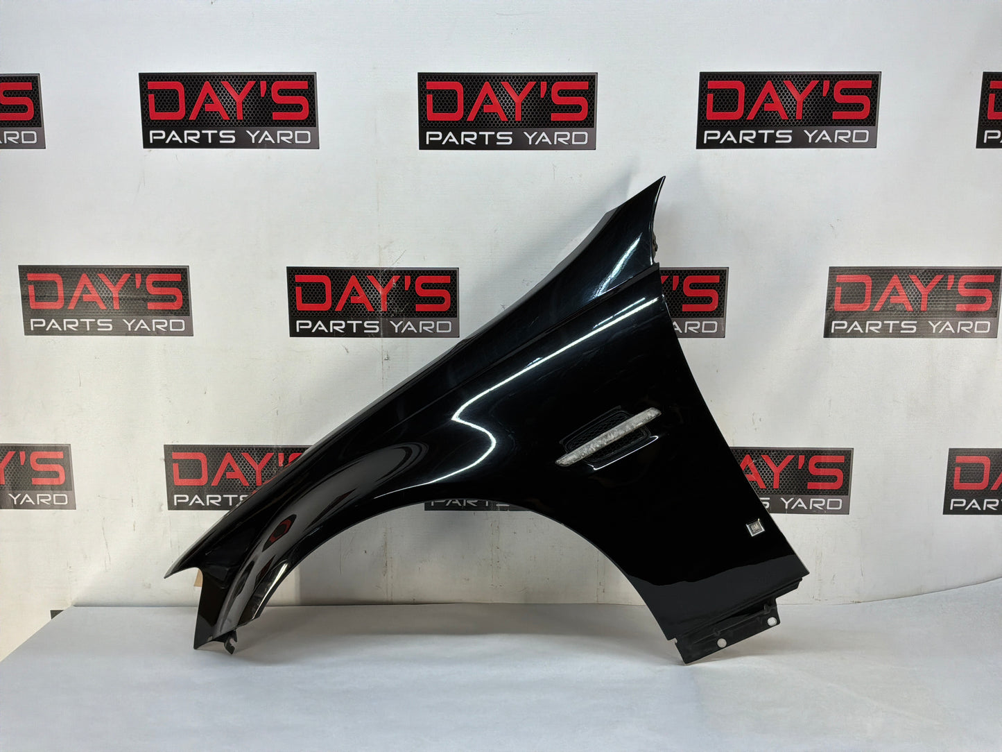 2008 Pontiac G8 GT LH Driver Fender Black OEM