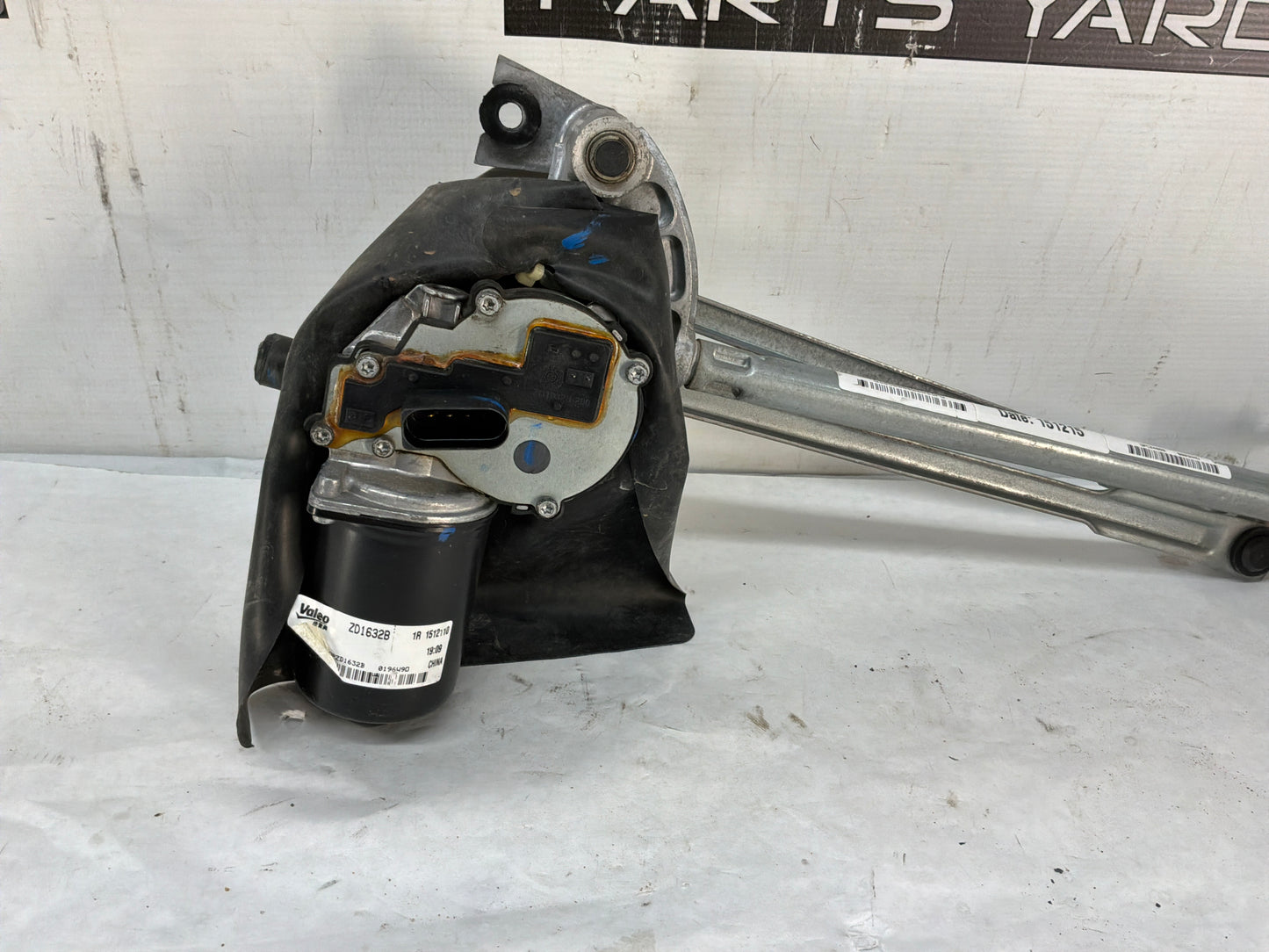 2016 Chevy Caprice PPV Windshield Wiper Linkage Arm w/ Motor OEM