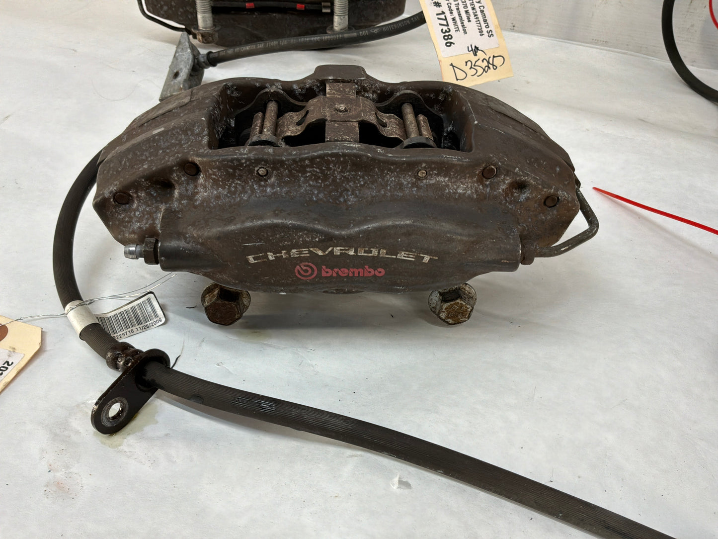 Front and rear brembo calipers - Day's Parts Yard
