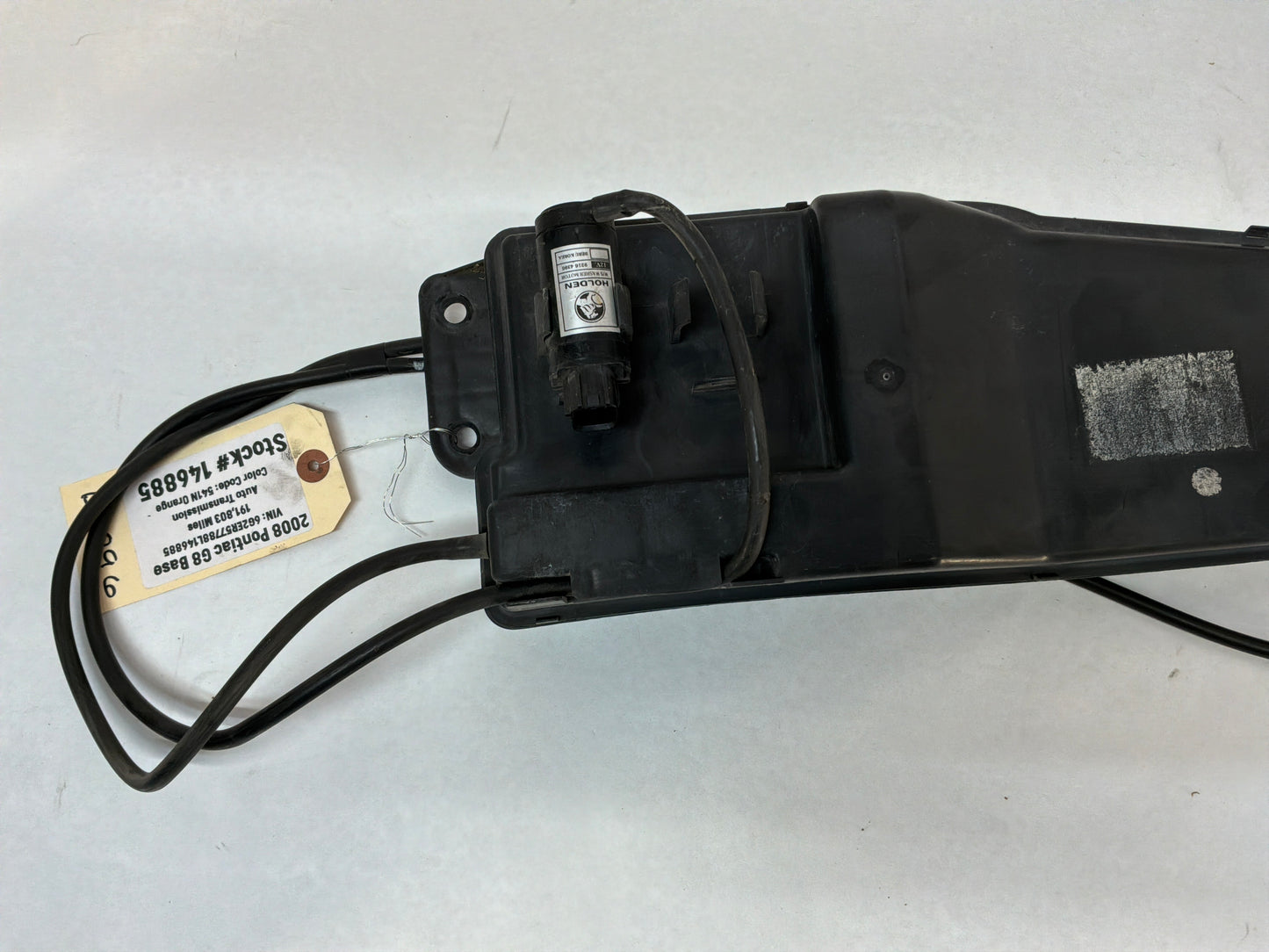 2008 Pontiac G8 Base Windshield Washer Reservoir Overflow Tank Bottle OEM