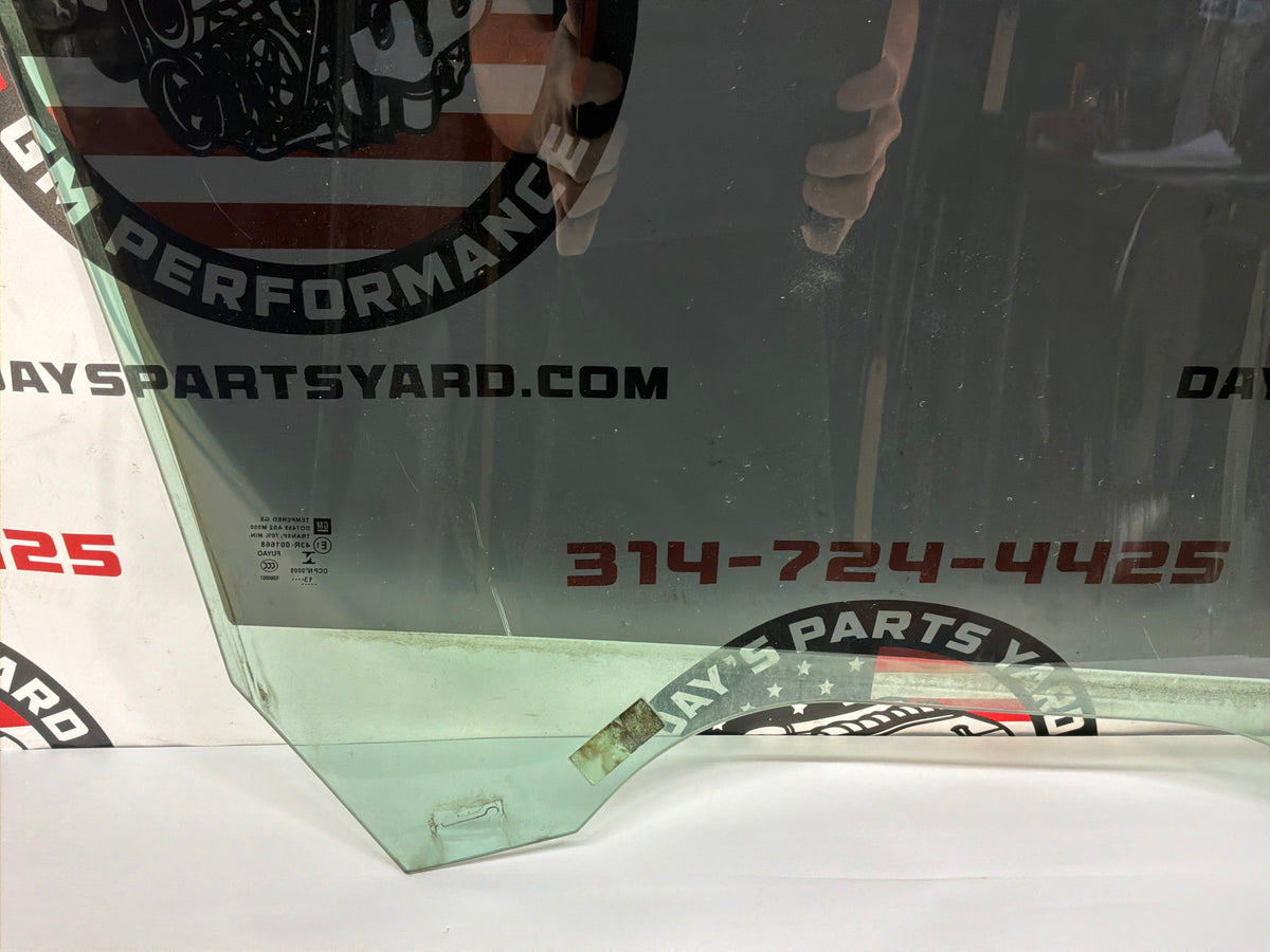 2014 Chevy SS Sedan LH Driver Front Door Window Glass OEM