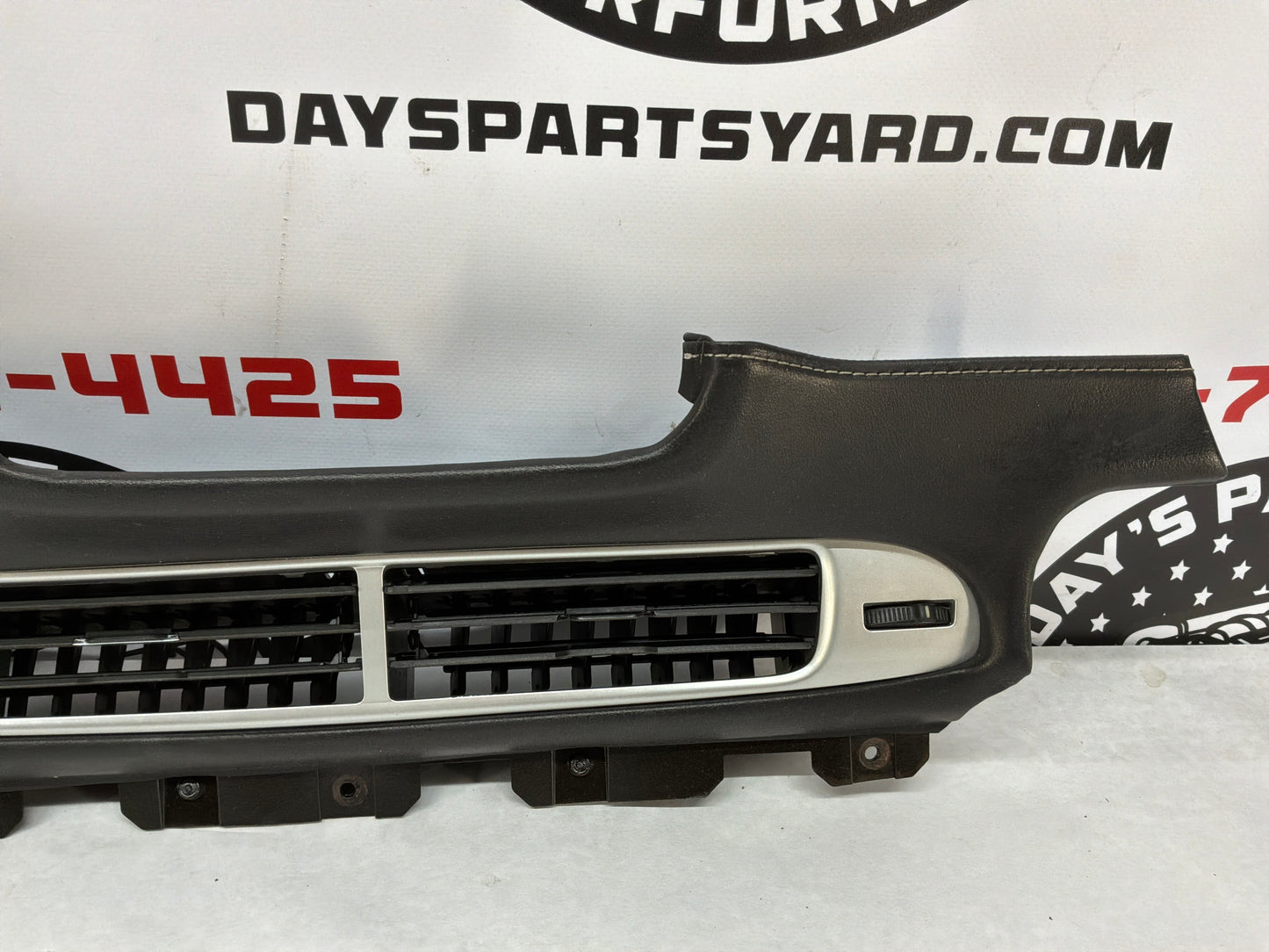 2014 Chevy Camaro SS Leather Dash Vent Trim Molding Panel Insert OEM