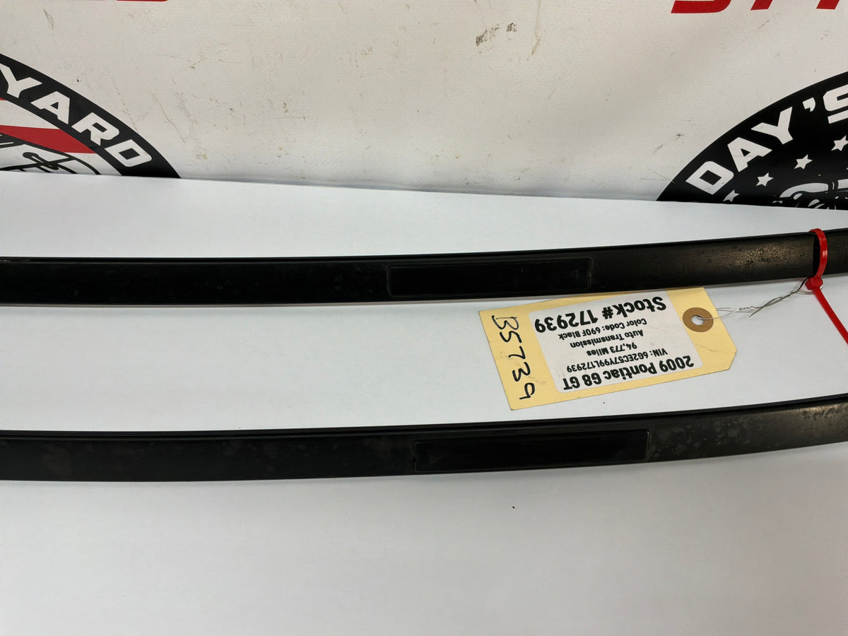 2009 Pontiac G8 GT RH & LH Roof Panel Joint Finish Molding Trim OEM - Day's Parts Yard