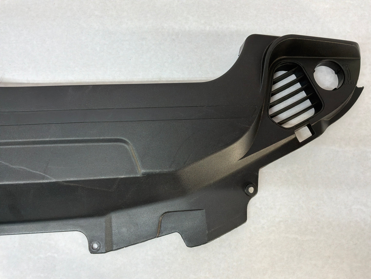 2006 Pontiac GTO Upper Radiator Core Support Air Baffle Cover OEM