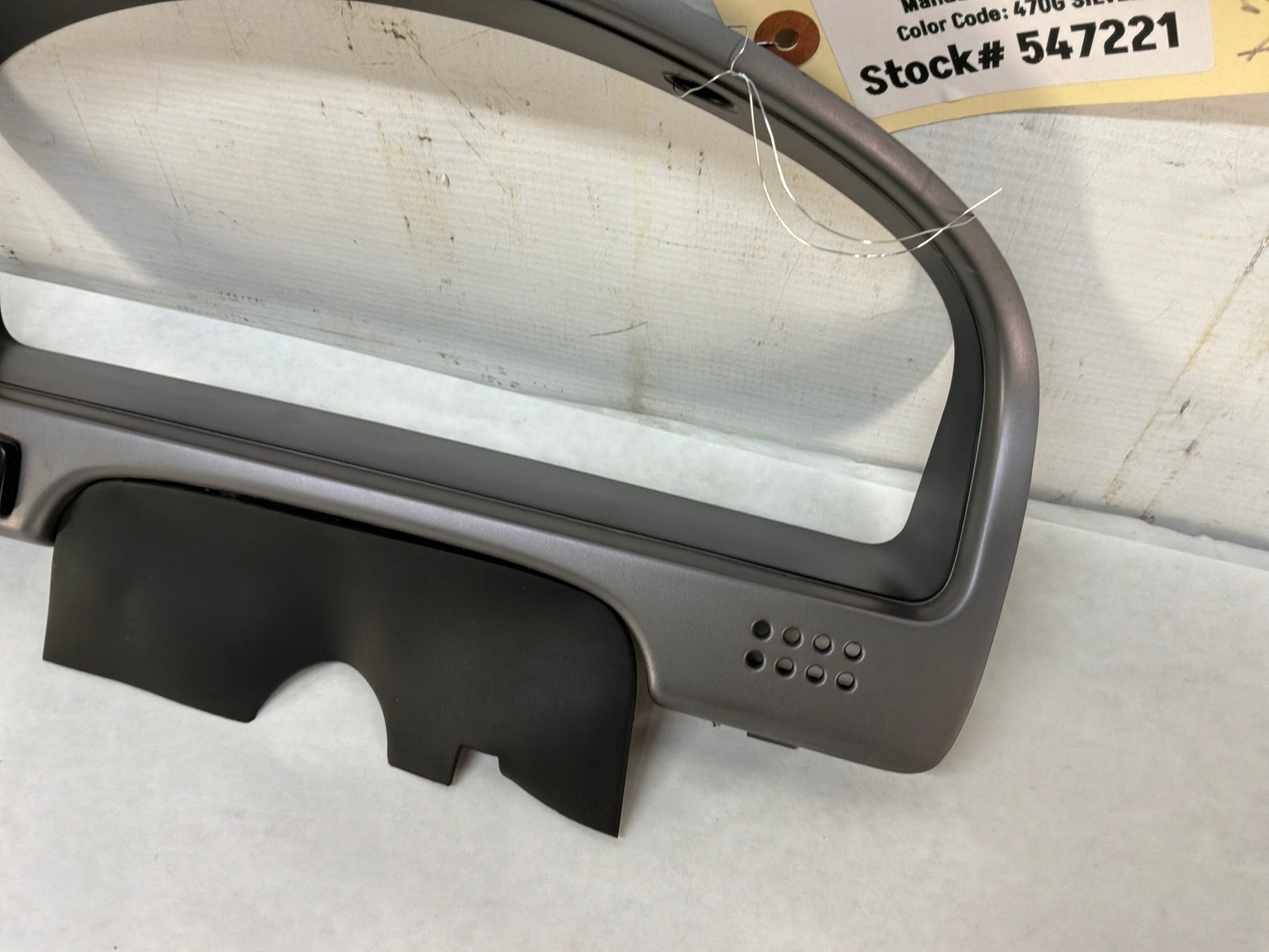 Bezel - Day's Parts Yard