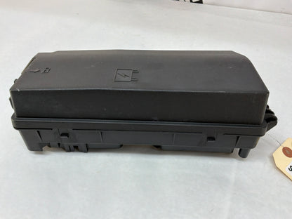2014 Chevy Camaro SS Engine Bay Accessory Wiring Junction Fuse Relay Box Block OEM