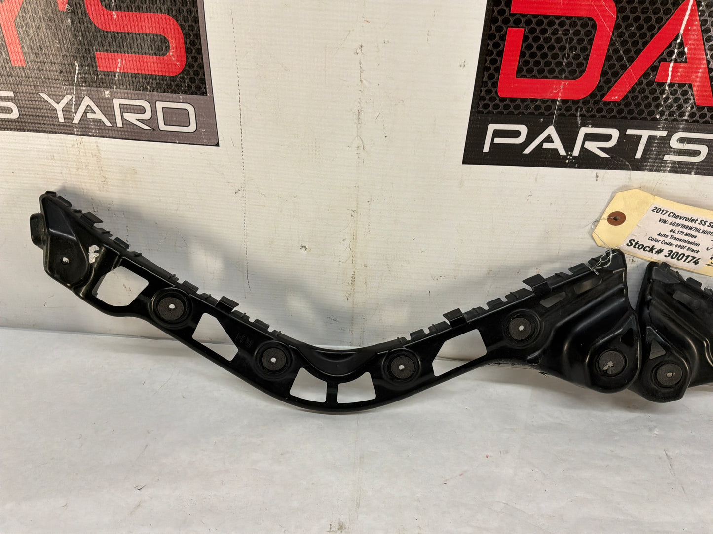 2017 Chevy SS Sedan Rear Bumper Support Brackets Braces Mounts RH & LH OEM