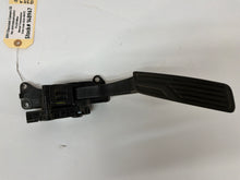 2011 Chevy Camaro SS Accelerator Fuel Gas Pedal OEM