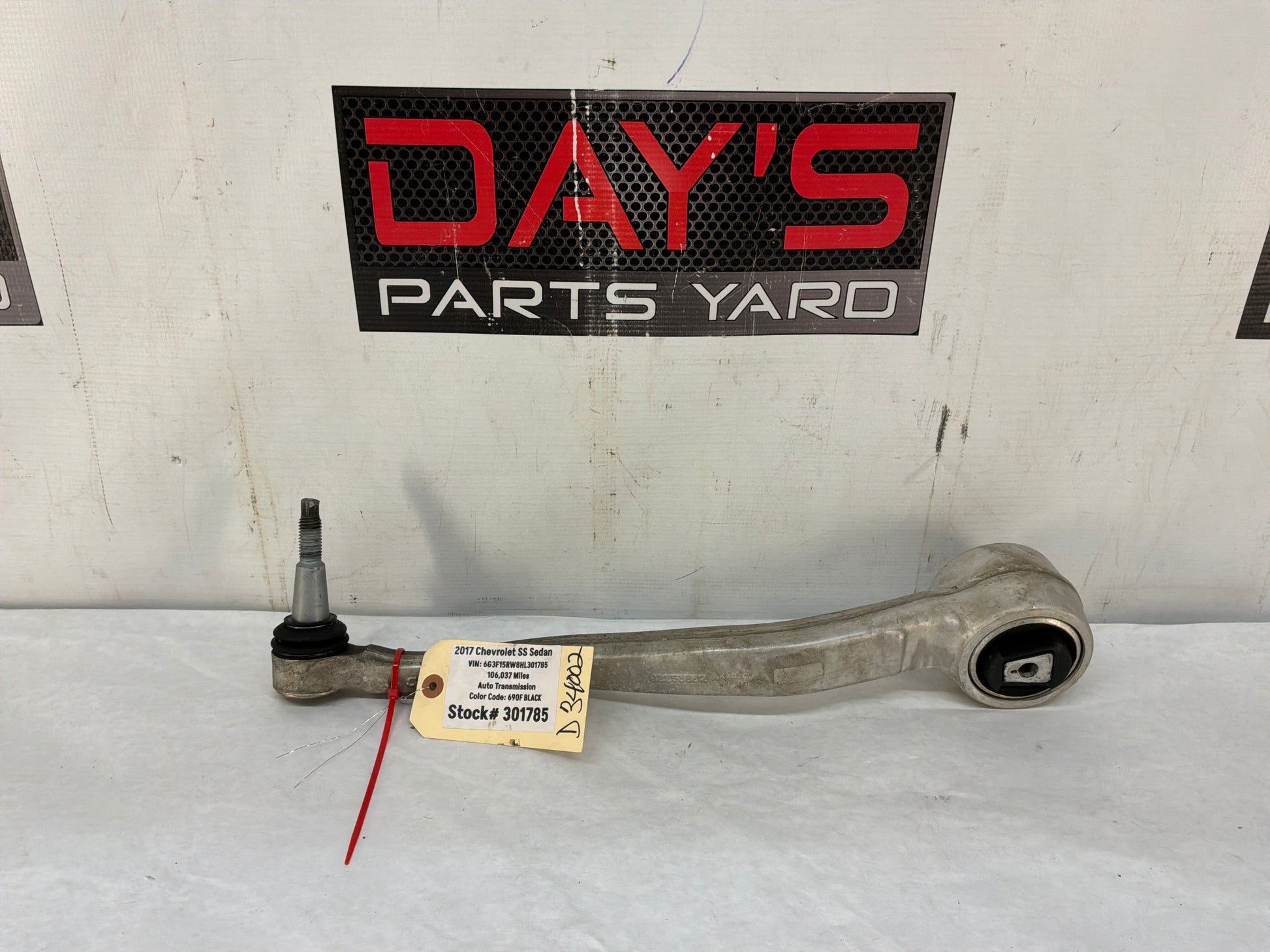 Control arm - Day's Parts Yard