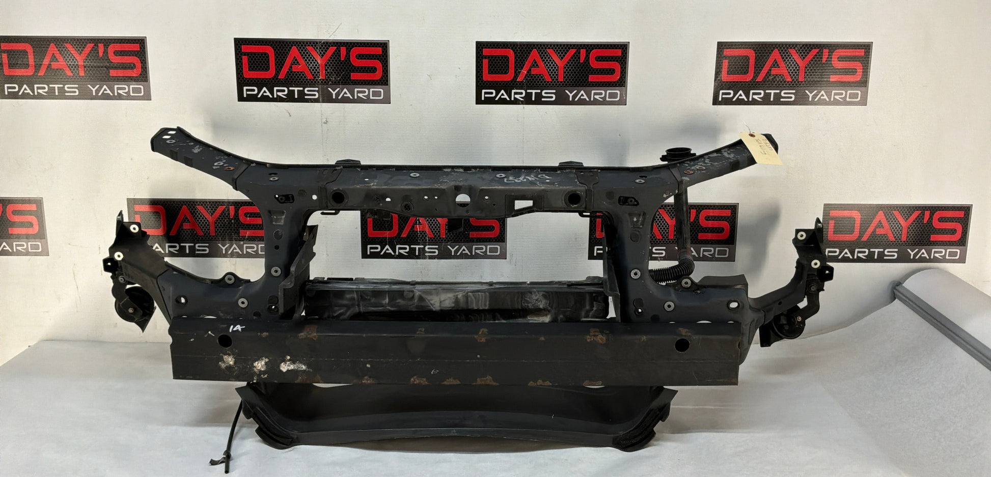 2015 Chevy SS Sedan Front Radiator Core Support Bracket Brace Assembly OEM - Day's Parts Yard