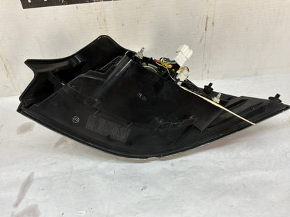 2008 Pontiac G8 LH Driver Tail Light Taillight Lamp OEM