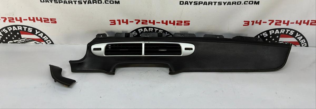 2015 Chevy Camaro SS 1LE Leather Dash Vent Trim Molding Panel Insert OEM