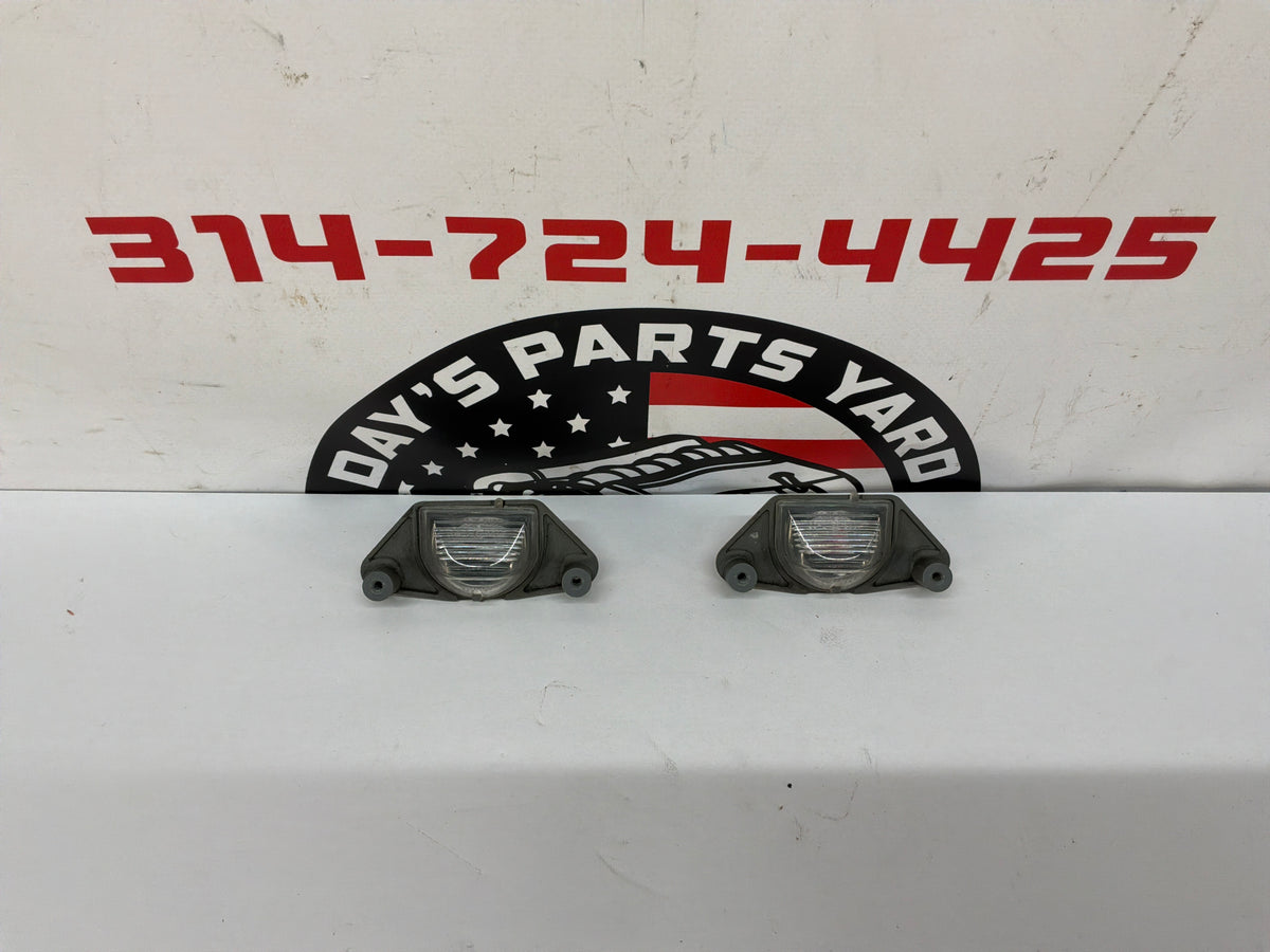 2002 Chevy C5 Corvette Convertible RH & LH License Plate Tag Lights OEM