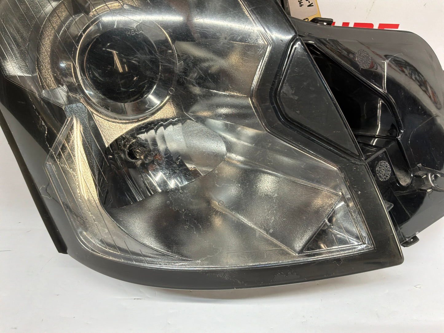 2006 Cadillac CTS-V RH Passenger Headlight Head Light Lamp OEM