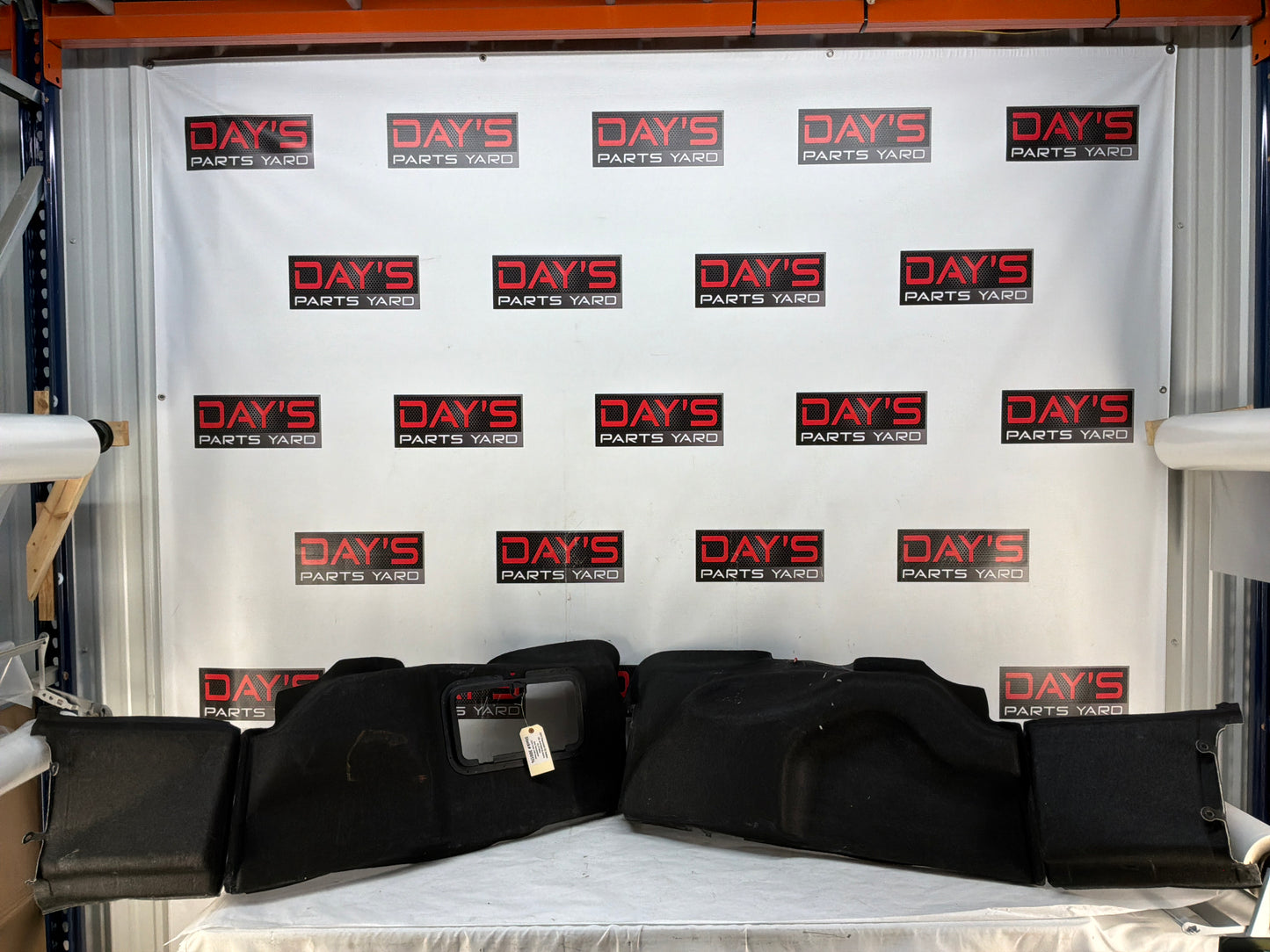 Trunk liner side carpet
