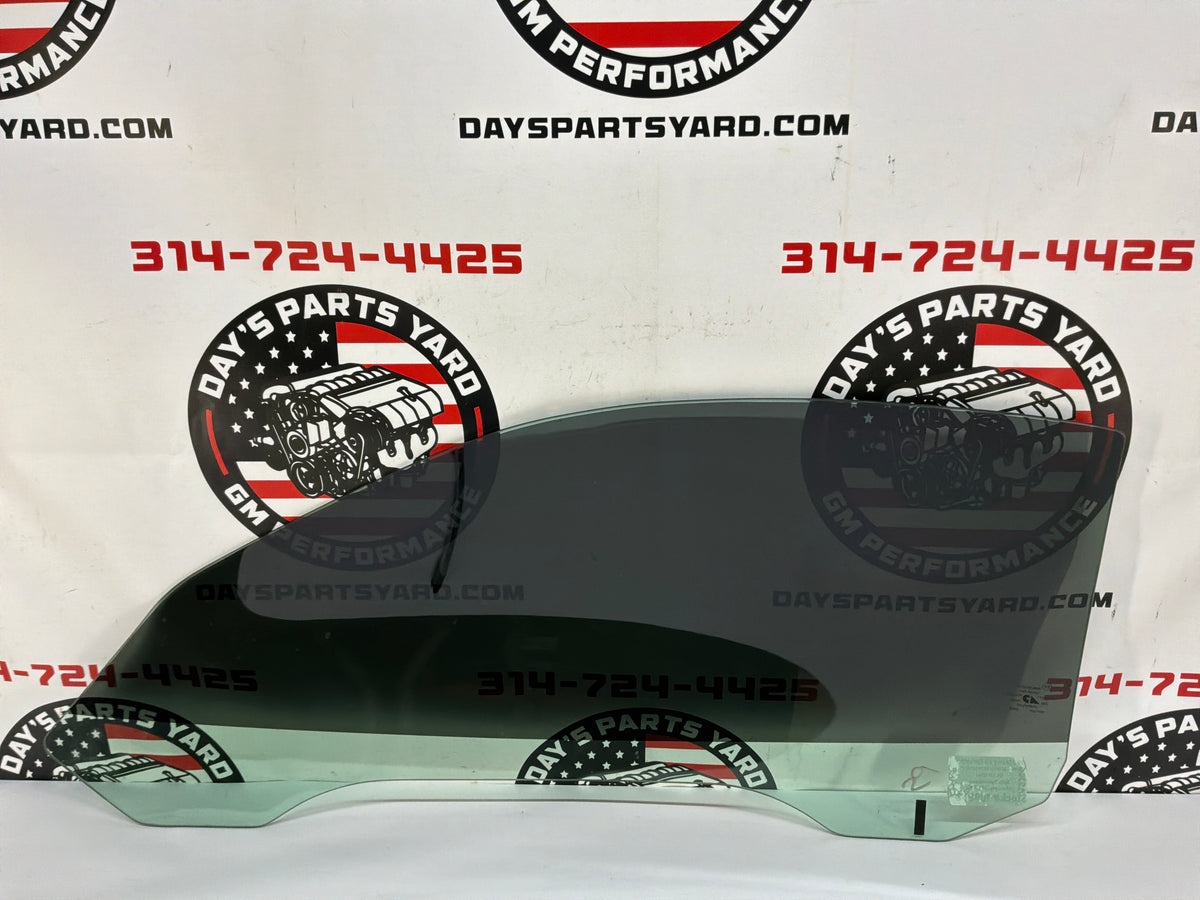 2002 Chevy C5 Corvette RH Passenger Front Door Window Glass OEM