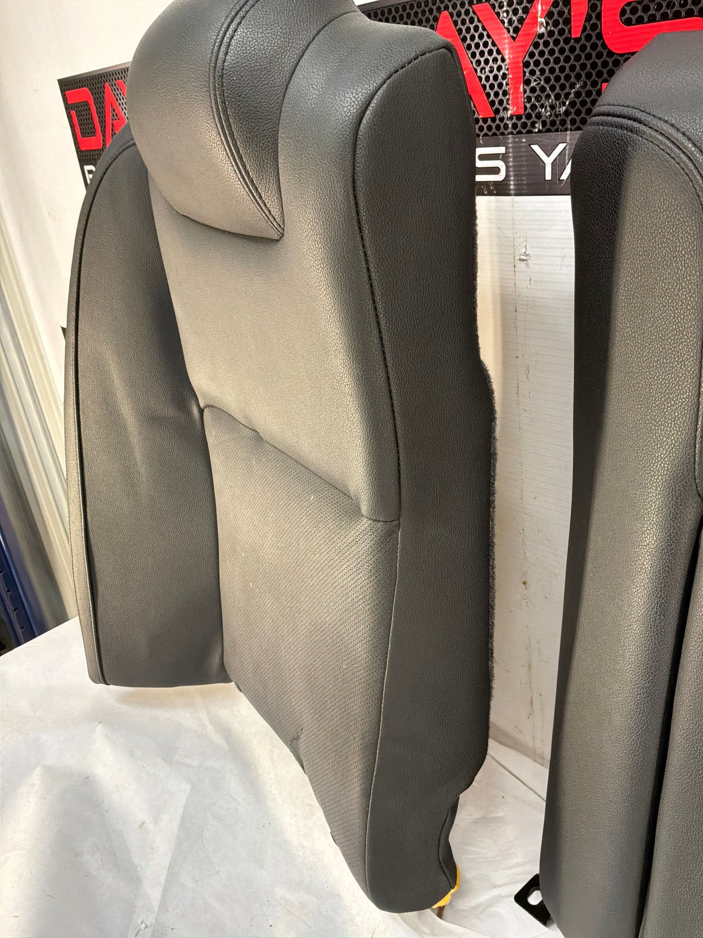 2008 Pontiac G8 GT Seats Fronts and Rears Black Leather OEM