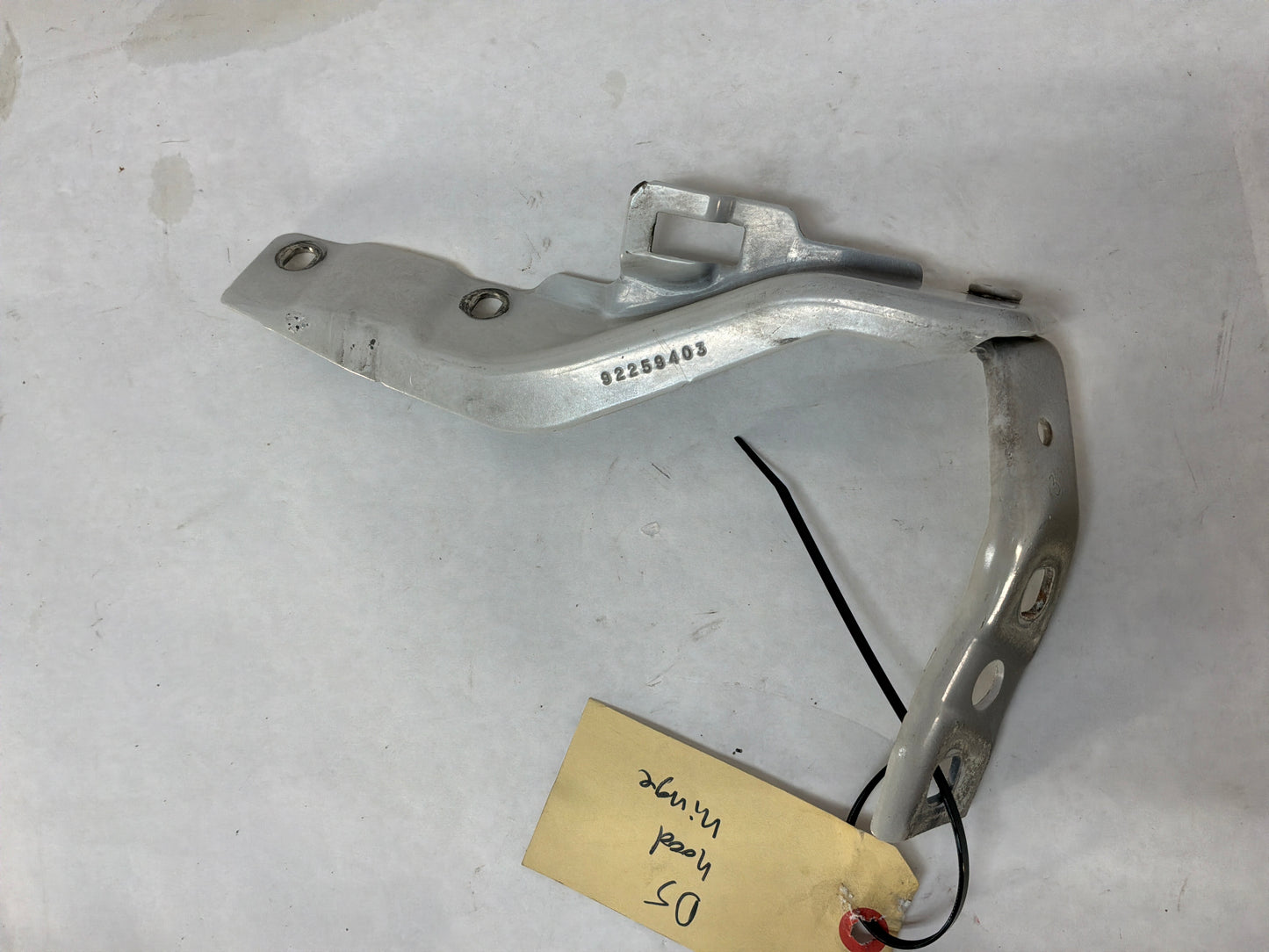 2014 Chevy Caprice PPV RH & LH Hood Hinges Set OEM