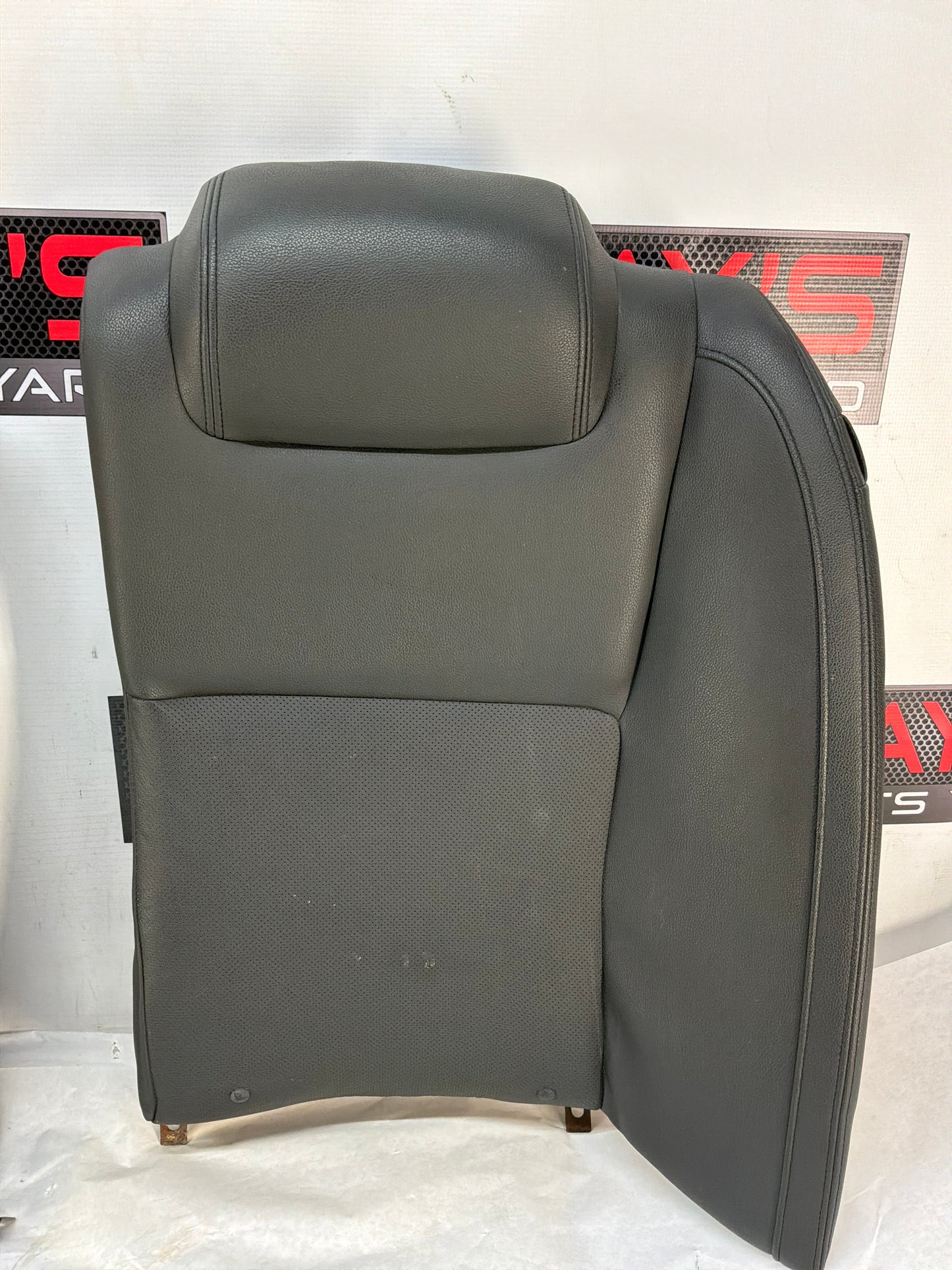 2008 Pontiac G8 GT Seats Fronts and Rears Black Leather OEM