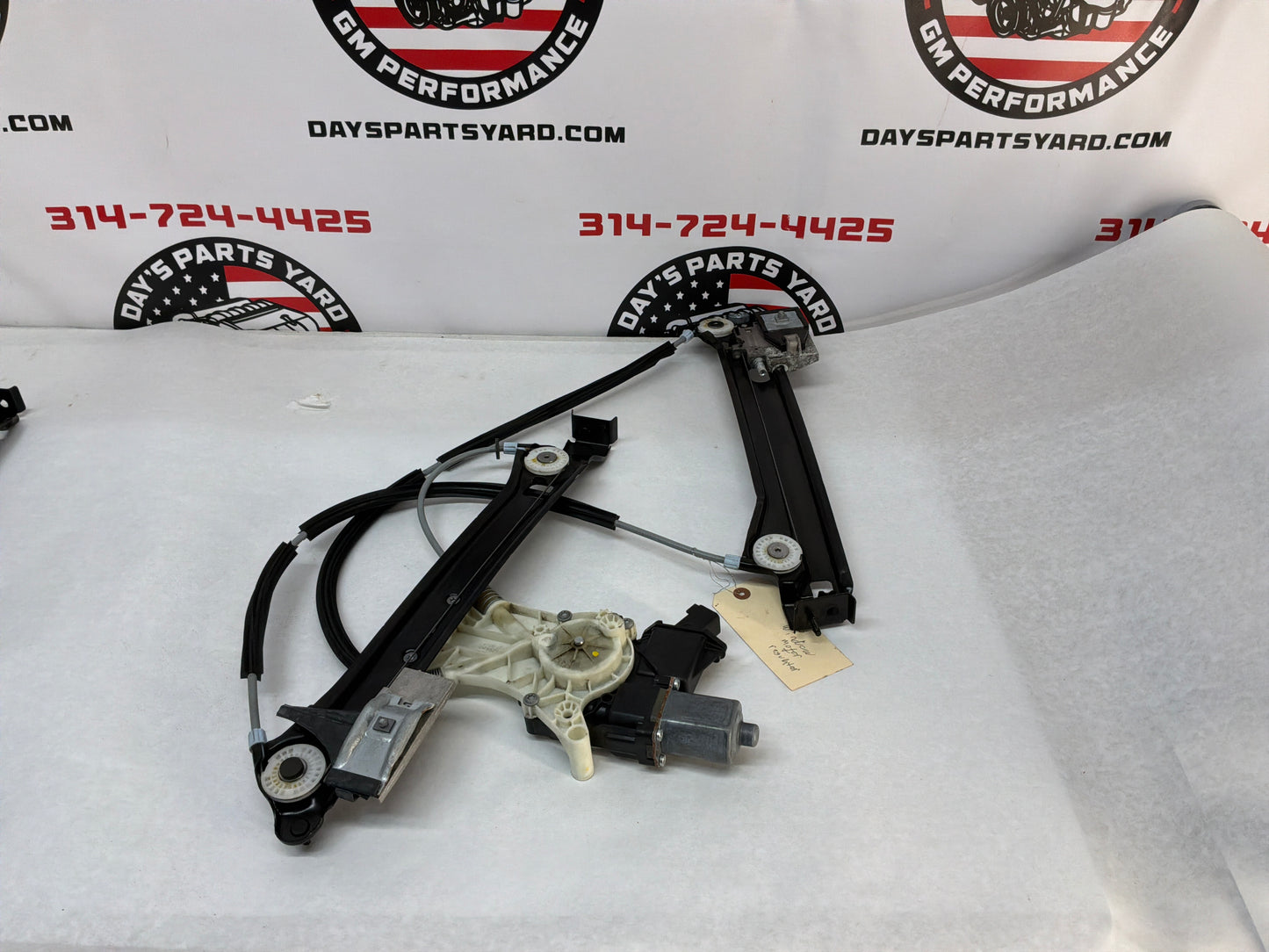 2013 Chevy Camaro 1LE LH Driver Front Window Regulator Motor OEM