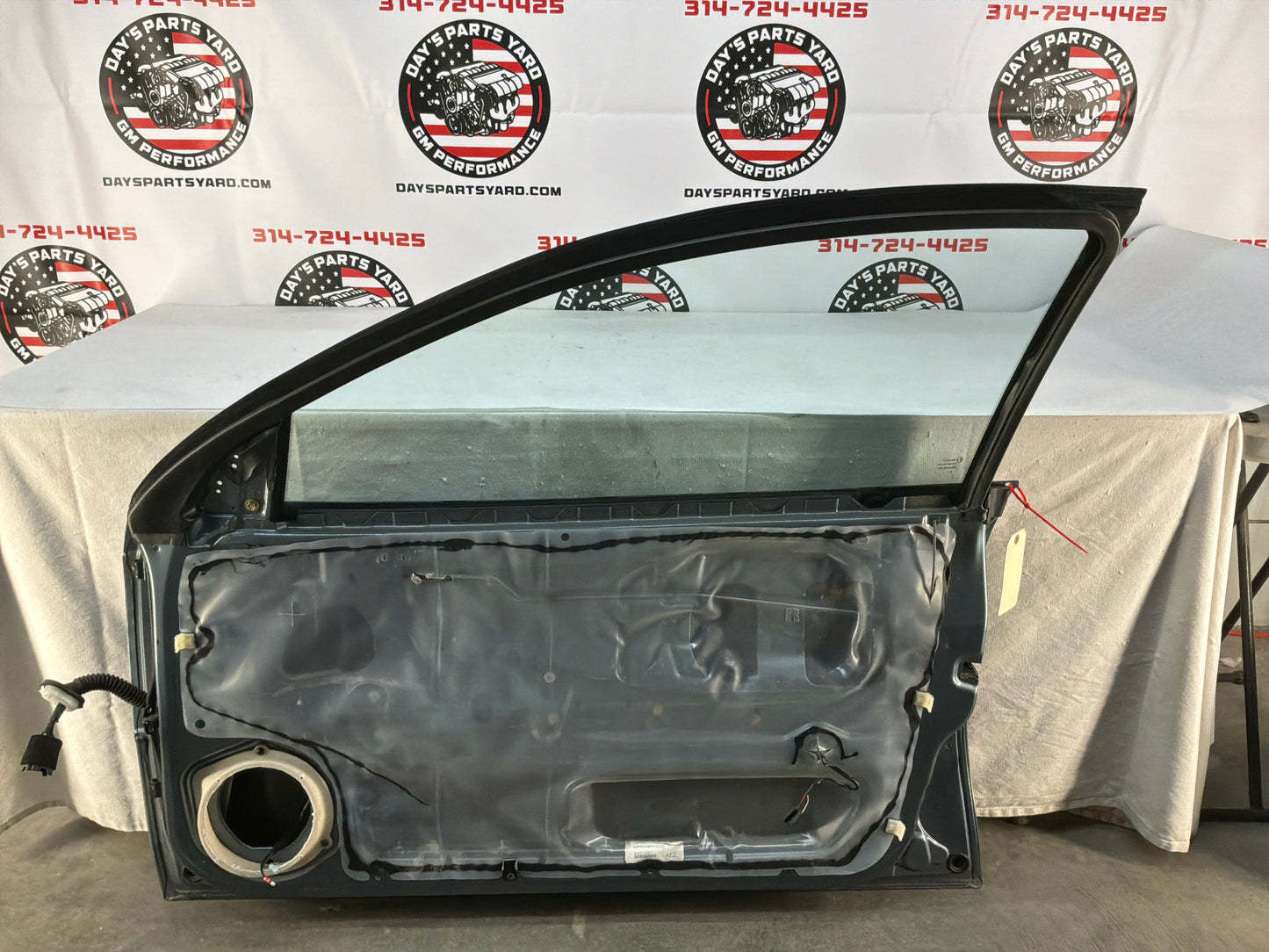 2006 Pontiac GTO RH Passenger Exterior Door OEM