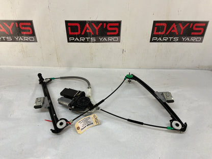 Rh window reg - Day's Parts Yard