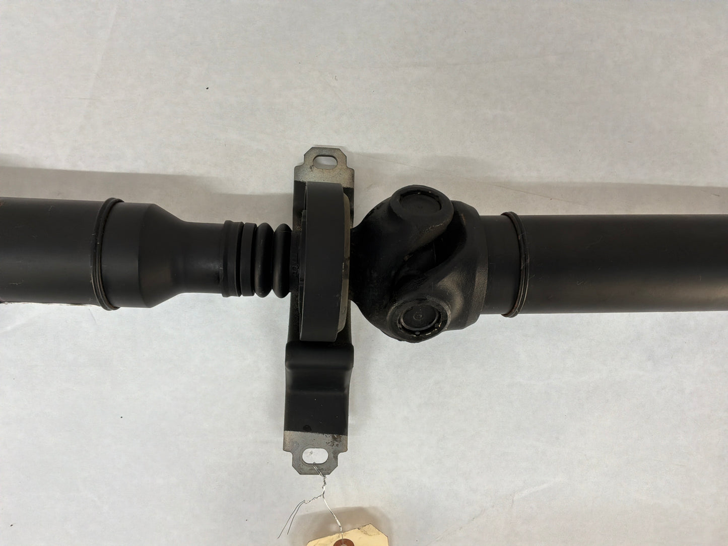 2013 Chevy Camaro SS Driveshaft Drive Propeller Shaft Line OEM