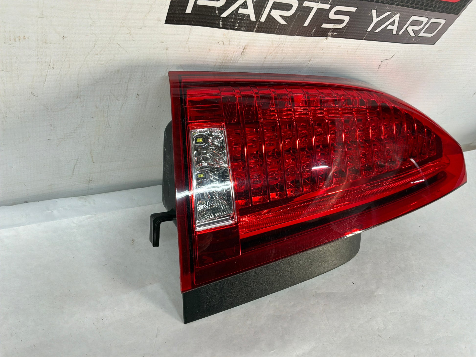 Tail light - Day's Parts Yard