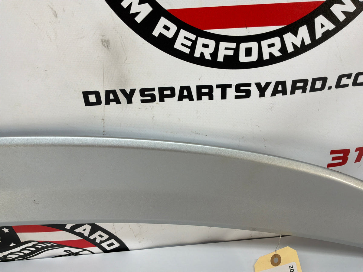 2017 Chevy SS Sedan Trunk Deck Lid Spoiler Wing Silver OEM