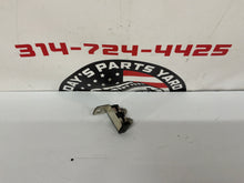 2014 Chevy SS Sedan Jump Starter Positive Post Battery Circuit Fuse Block OEM