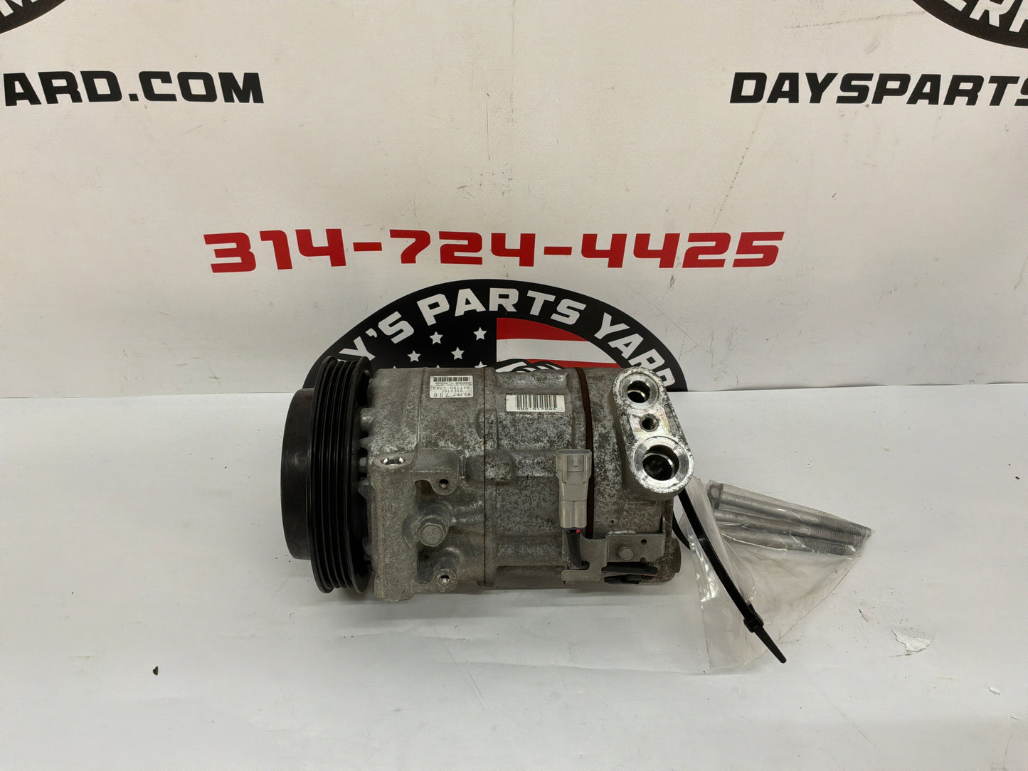 2008 Pontiac G8 GT AC A/C Air Conditioner Compressor OEM