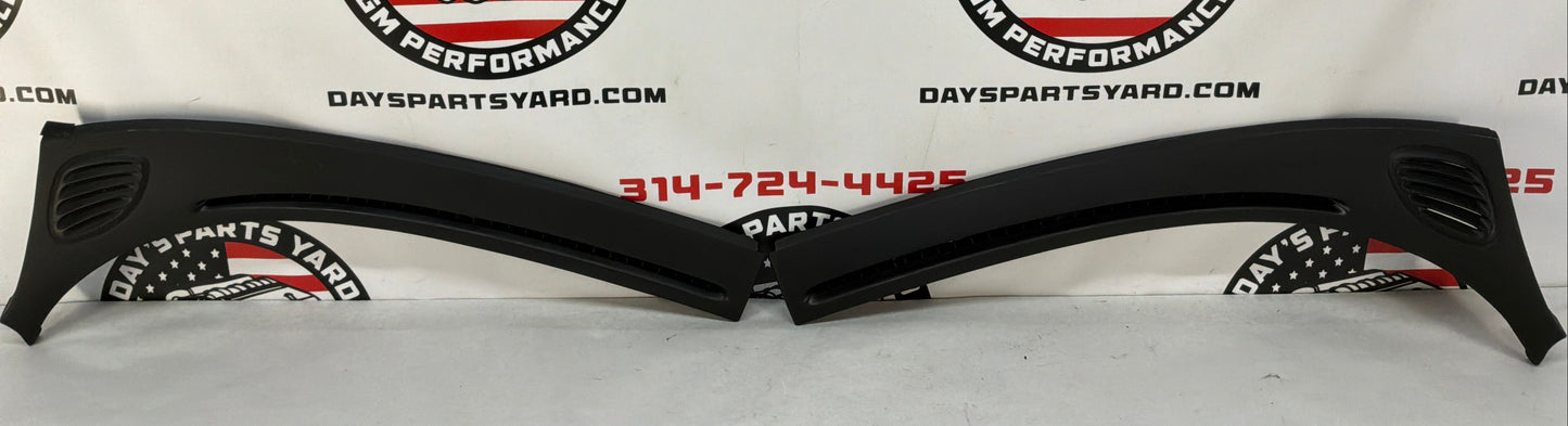 2005 Pontiac GTO Windshield Dash Cowl Defrost Panels Vent Trim Grills OEM