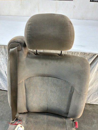 Front seats - Day's Parts Yard