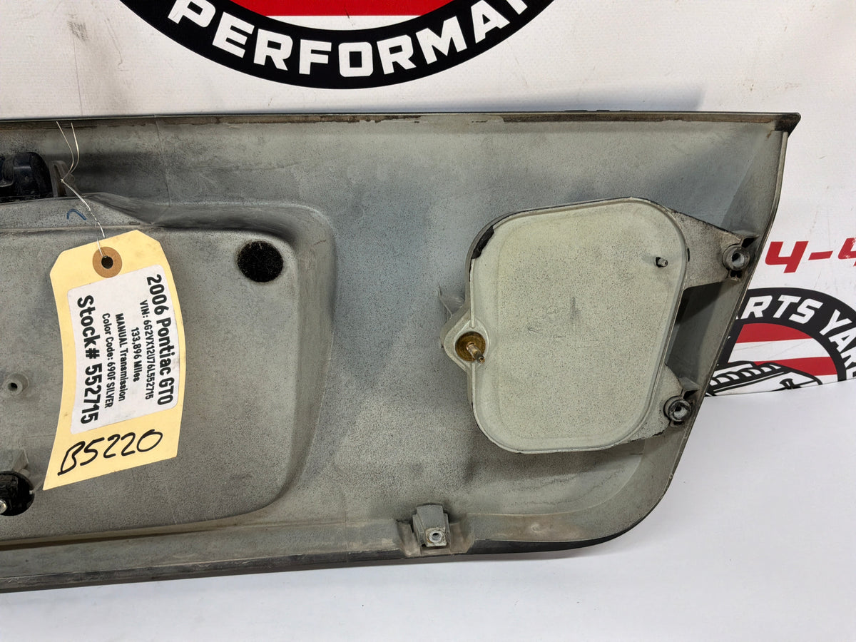 2006 Pontiac GTO Trunk Deck Lid Filler Insert Applique Panel Black OEM