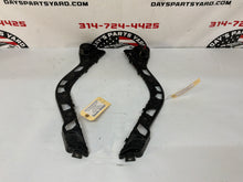 2017 Chevy SS Sedan RH & LH Rear Bumper Support Brackets Braces Mounts OEM